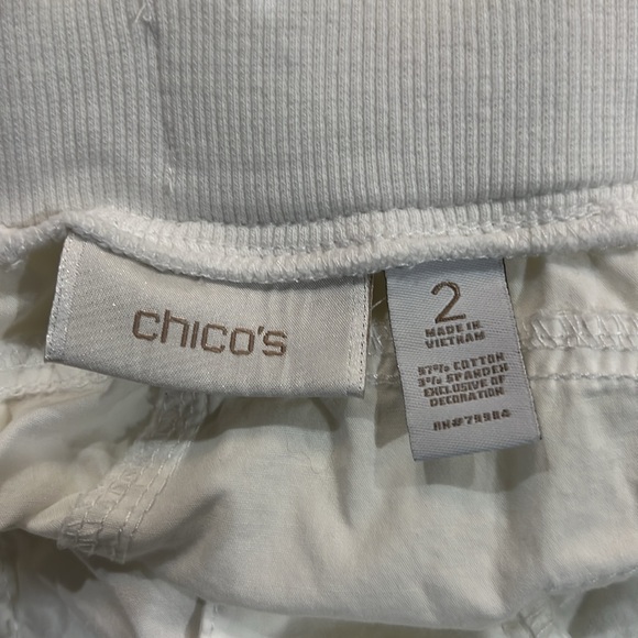 White Chico’s pants. - Picture 6 of 7